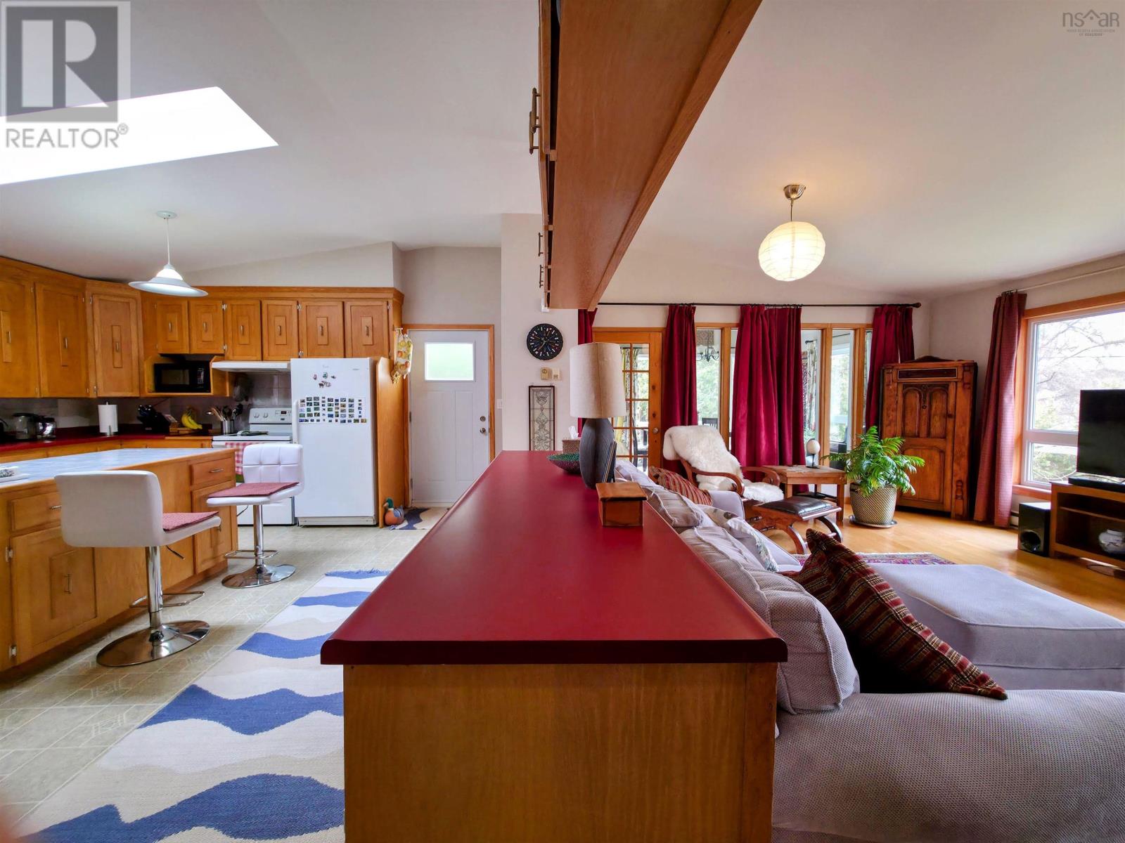9380 Highway 3 Property Photo 12