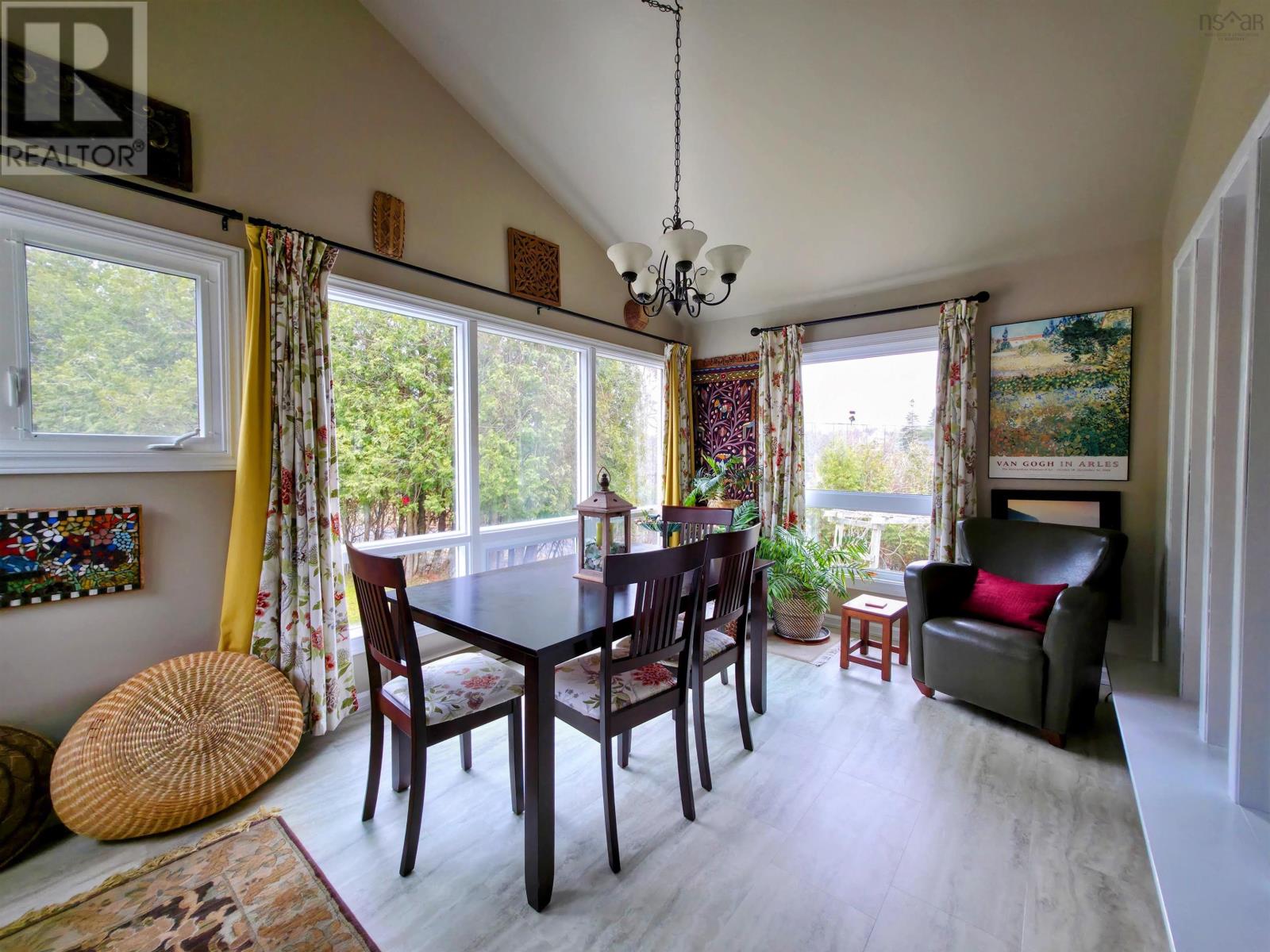 9380 Highway 3 Property Photo 17