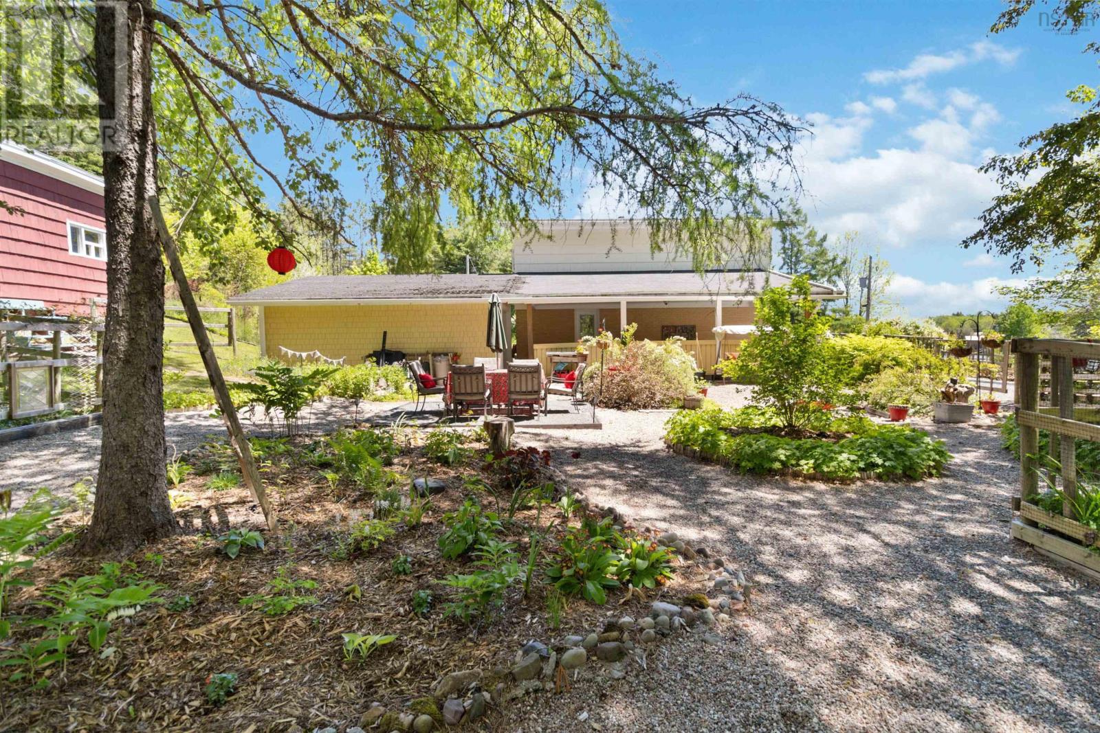 9380 Highway 3 Property Photo 41