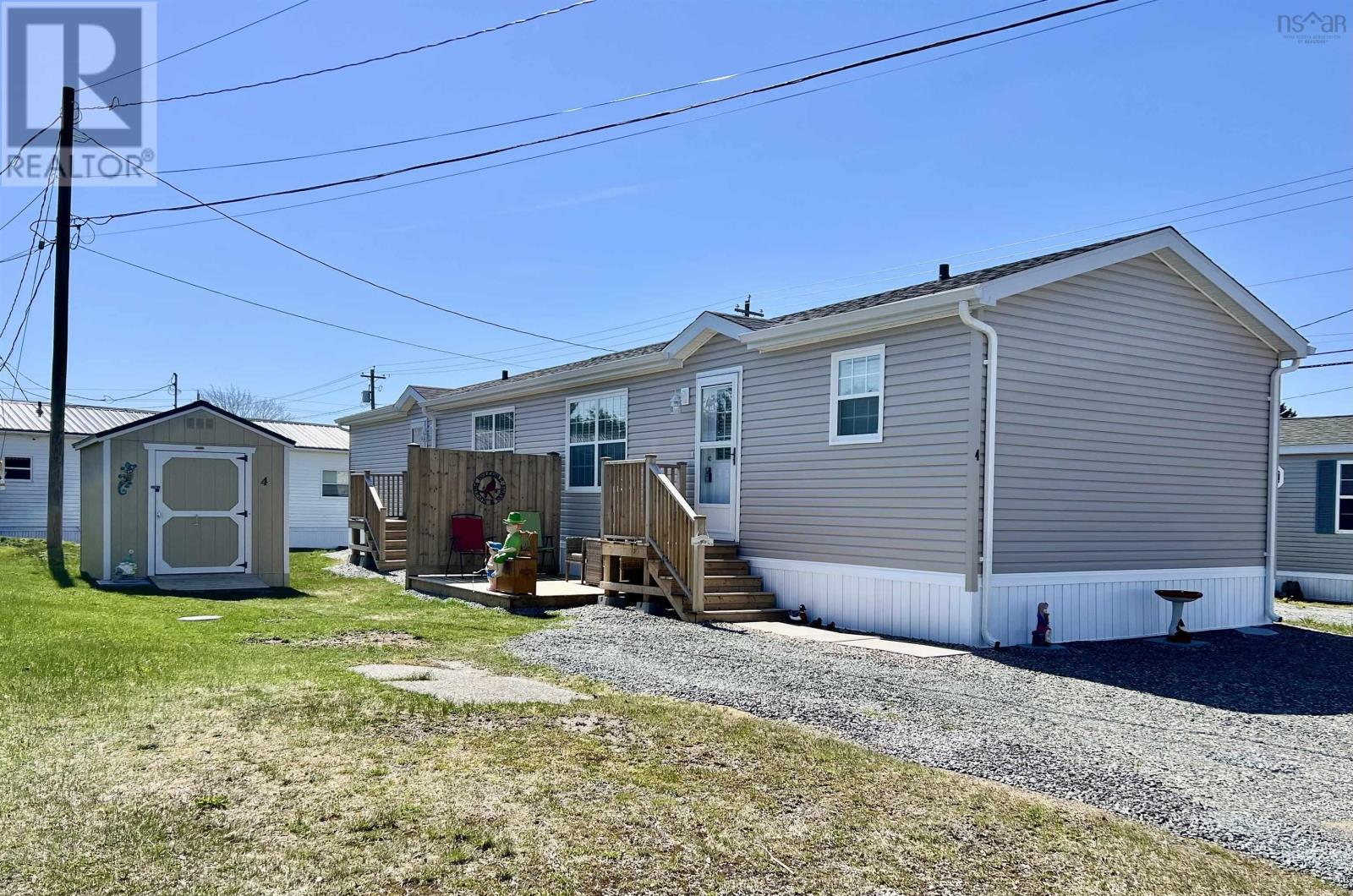 4 Macleod Avenue Property Photo 1