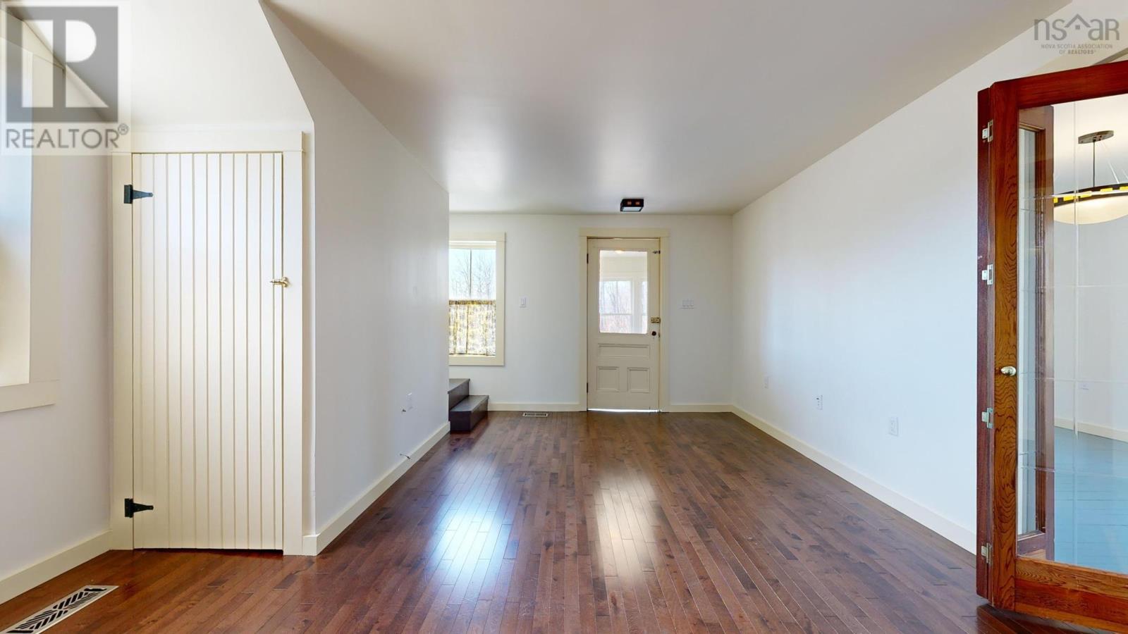 62 Chapel Street Property Photo 17