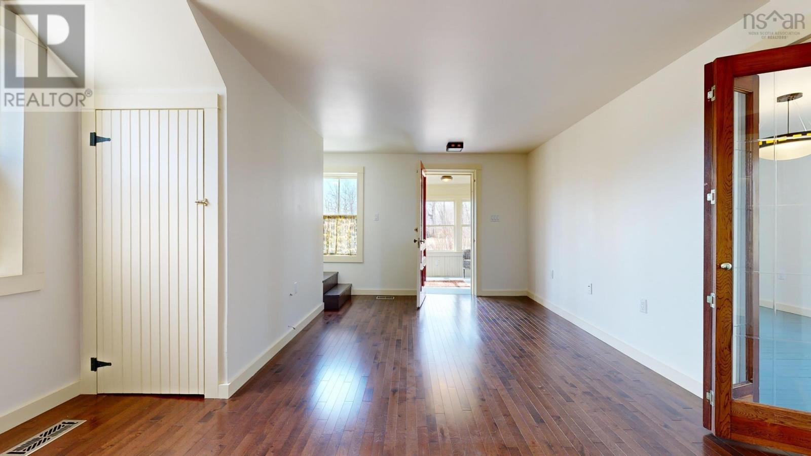62 Chapel Street Property Photo 20