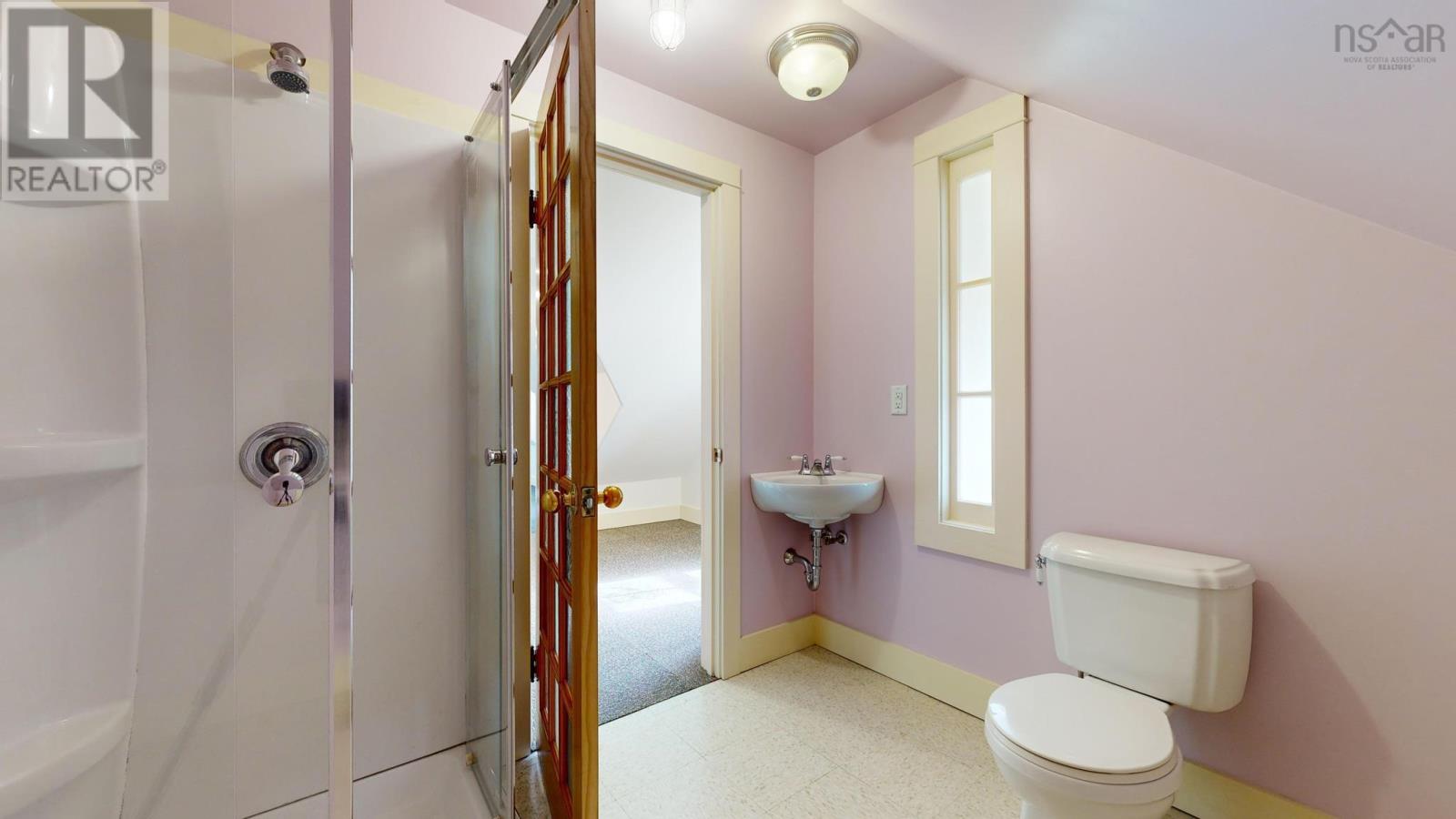 62 Chapel Street Property Photo 24