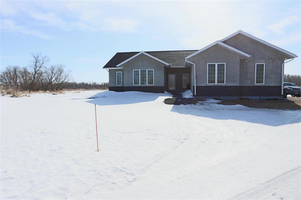 2893 Mckenzie Road N Property Photo