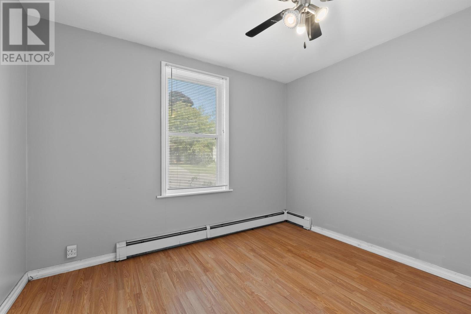 91 A/b Beach Street Property Photo 4
