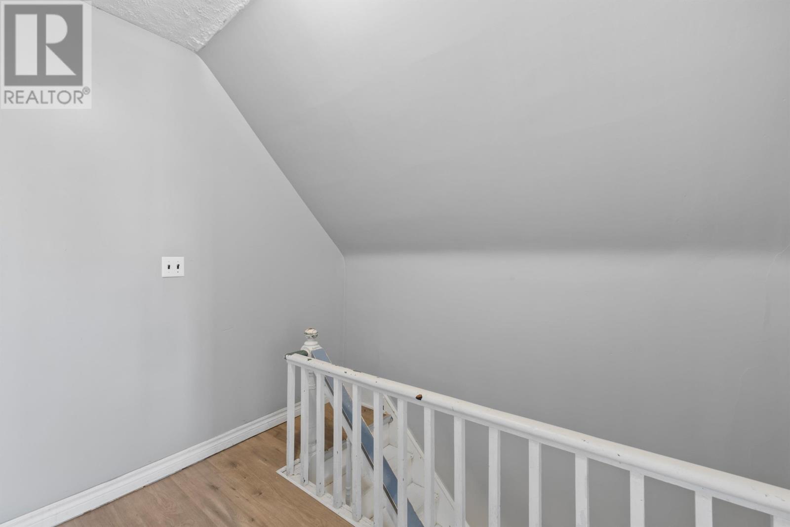 91 A/b Beach Street Property Photo 15