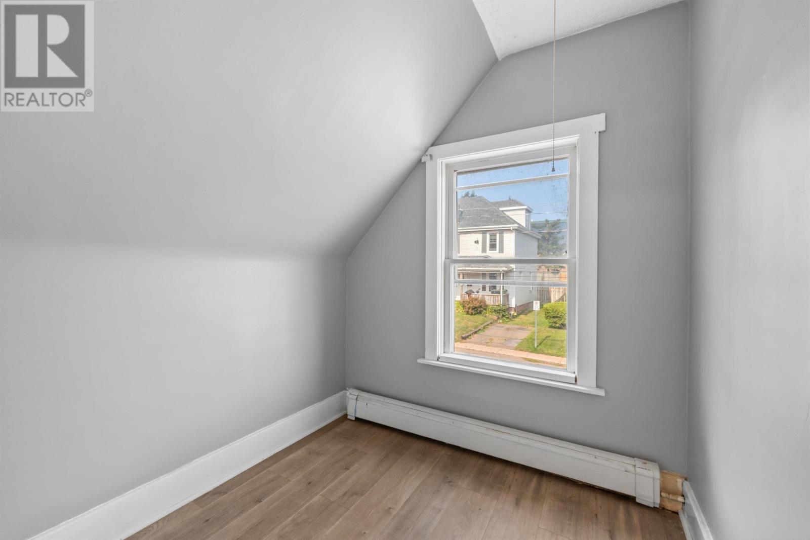 91 A/b Beach Street Property Photo 16