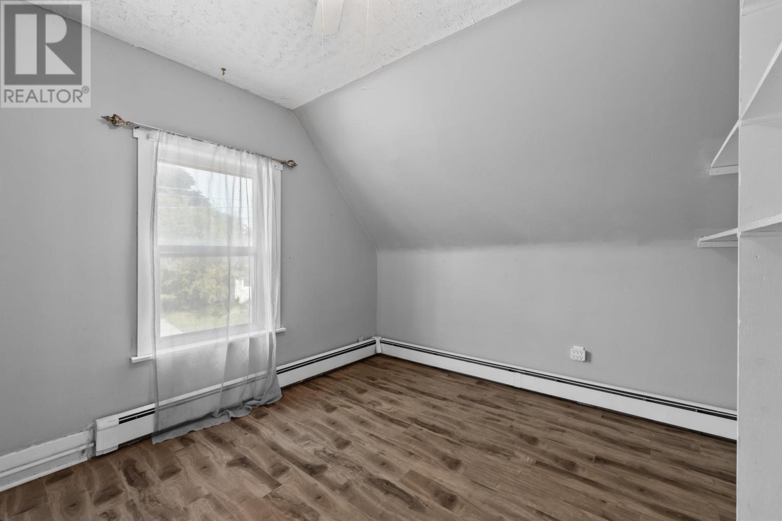 91 A/b Beach Street Property Photo 17