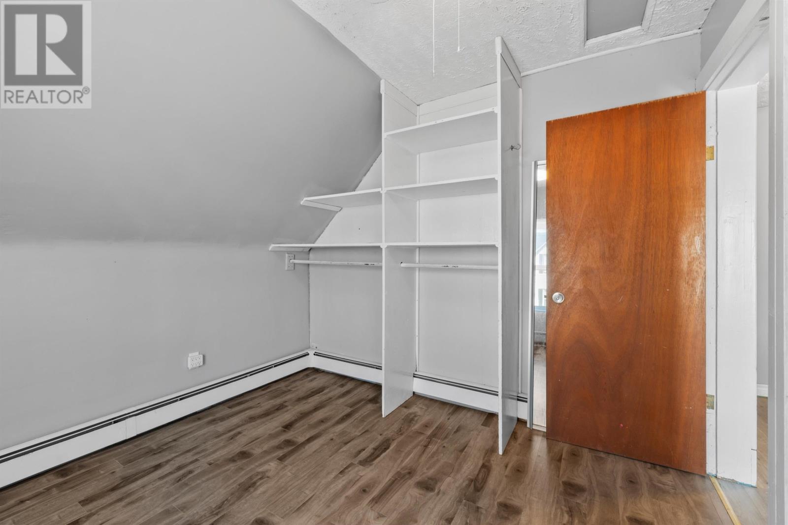 91 A/b Beach Street Property Photo 18