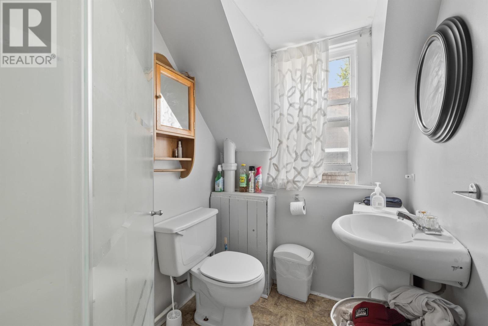 91 A/b Beach Street Property Photo 26