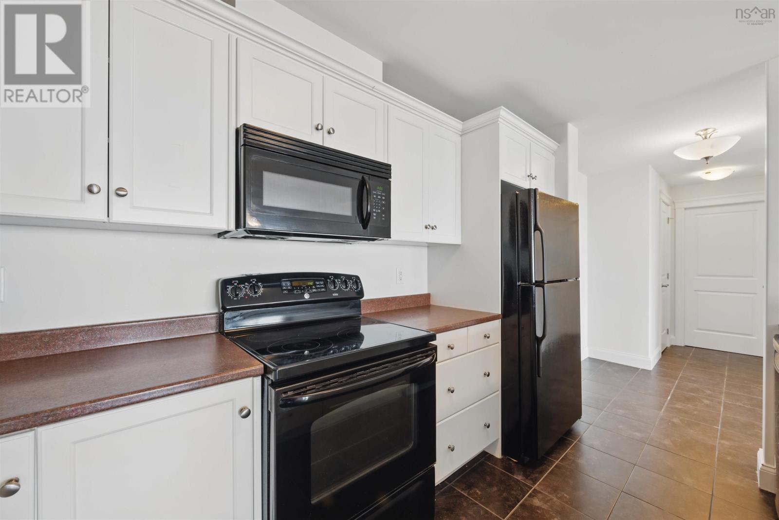 912 60 Walter Havill Drive Property Photo 6