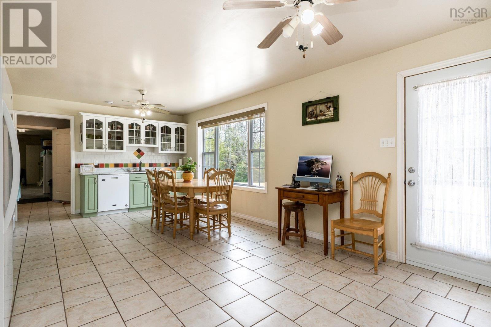 67 Skyridge Drive Property Photo 17