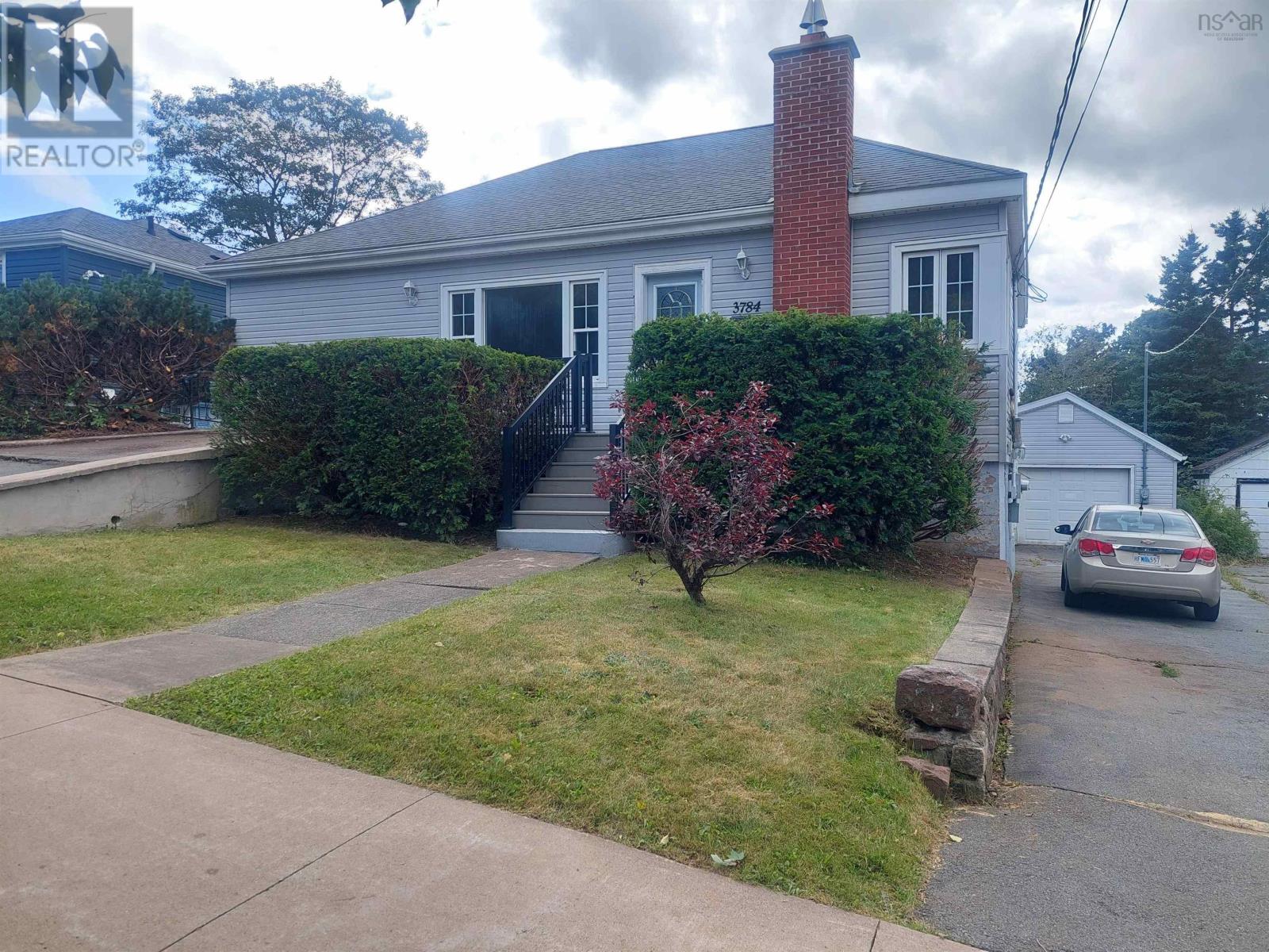 3786/84 High Street Property Photo 1