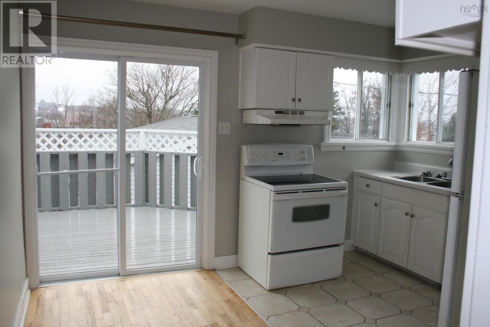 3786/84 High Street Property Photo 2