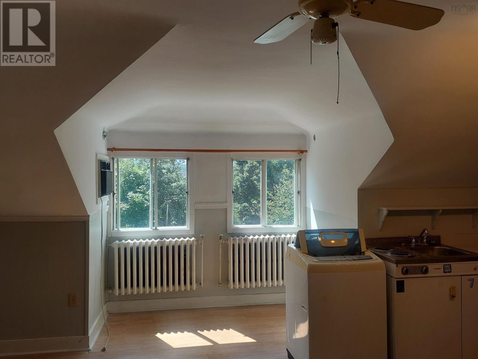 3786/84 High Street Property Photo 10
