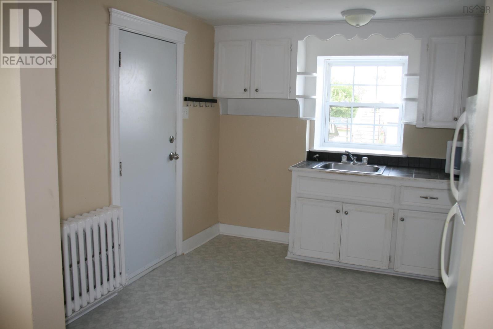 3786/84 High Street Property Photo 15