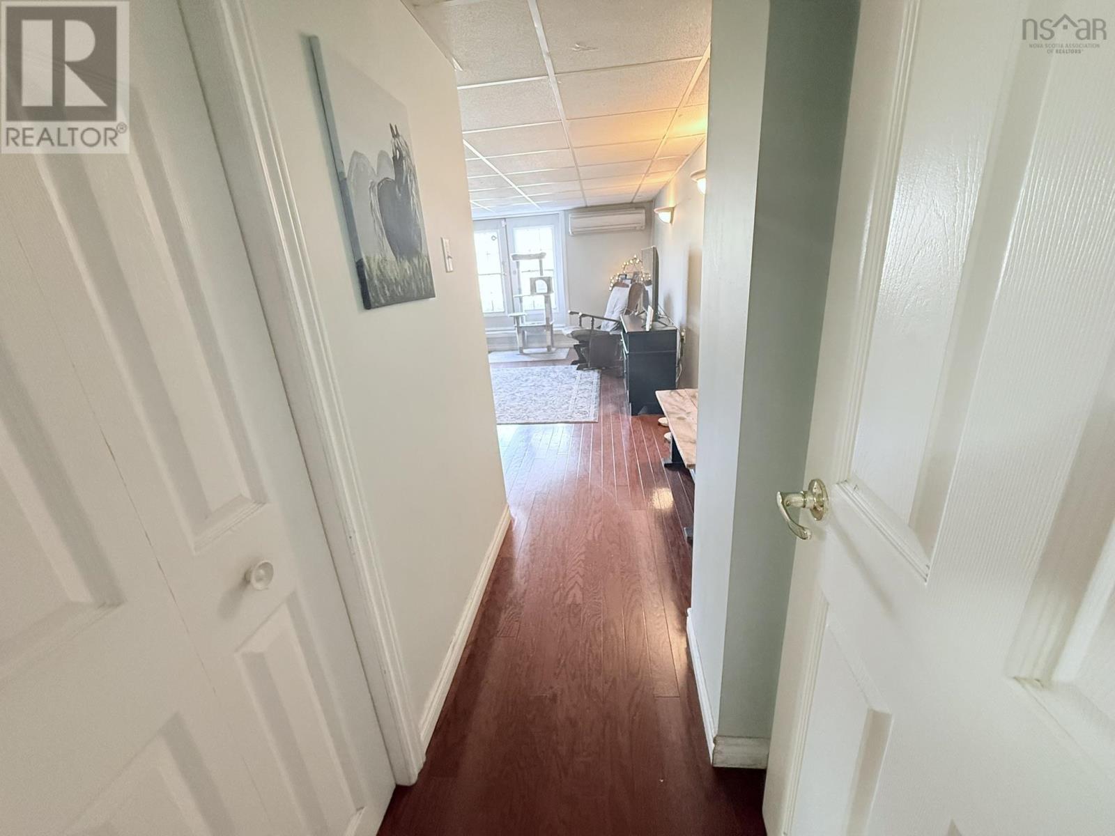 652 East Earltown Road Property Photo 29