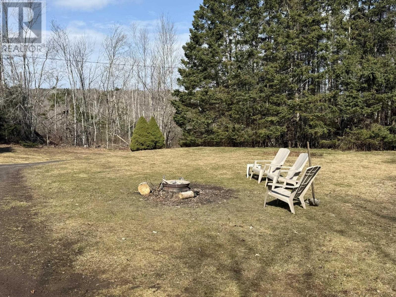 652 East Earltown Road Property Photo 36