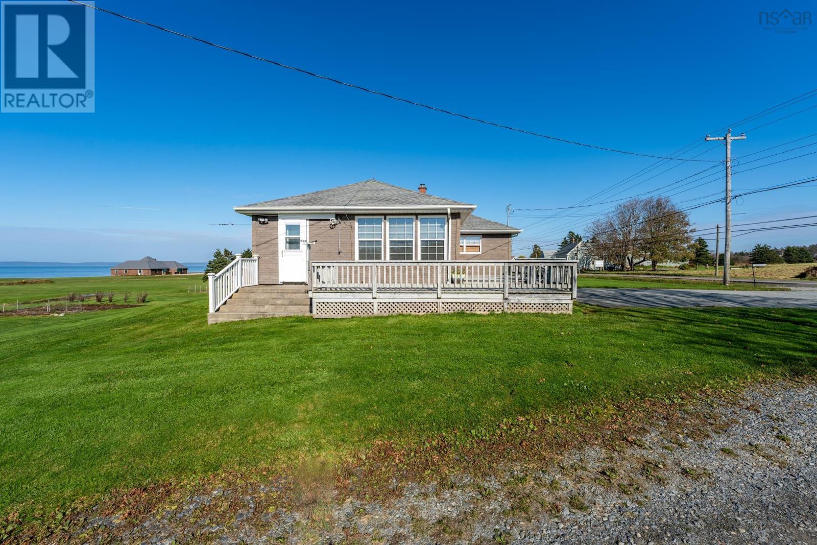 1271 Highway 1 Property Photo 3