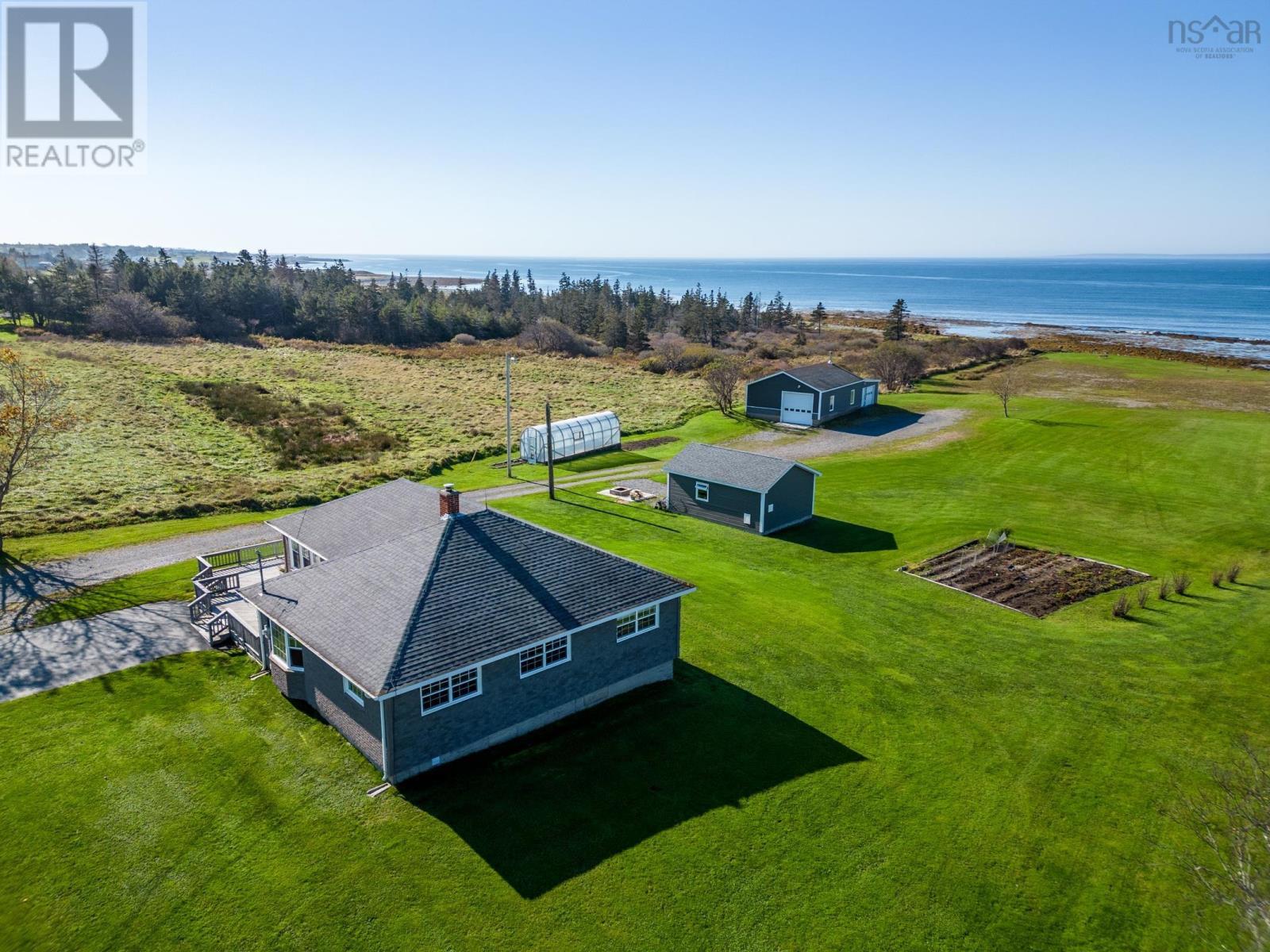1271 Highway 1 Property Photo 33