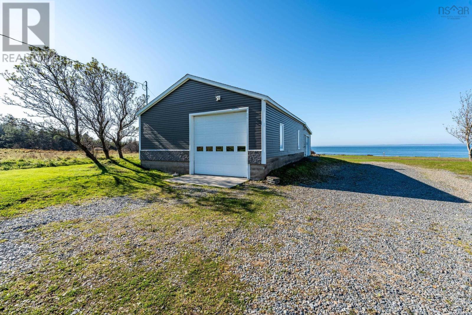 1271 Highway 1 Property Photo 36