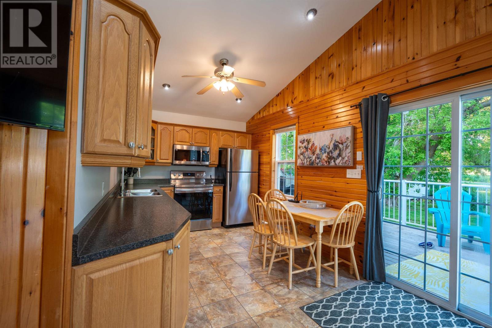 4 Stirlings Lane Property Photo 8