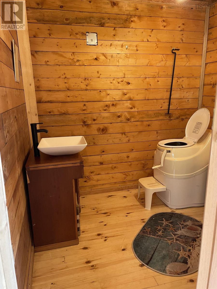25 Ton Timber Hills Road Property Photo 14
