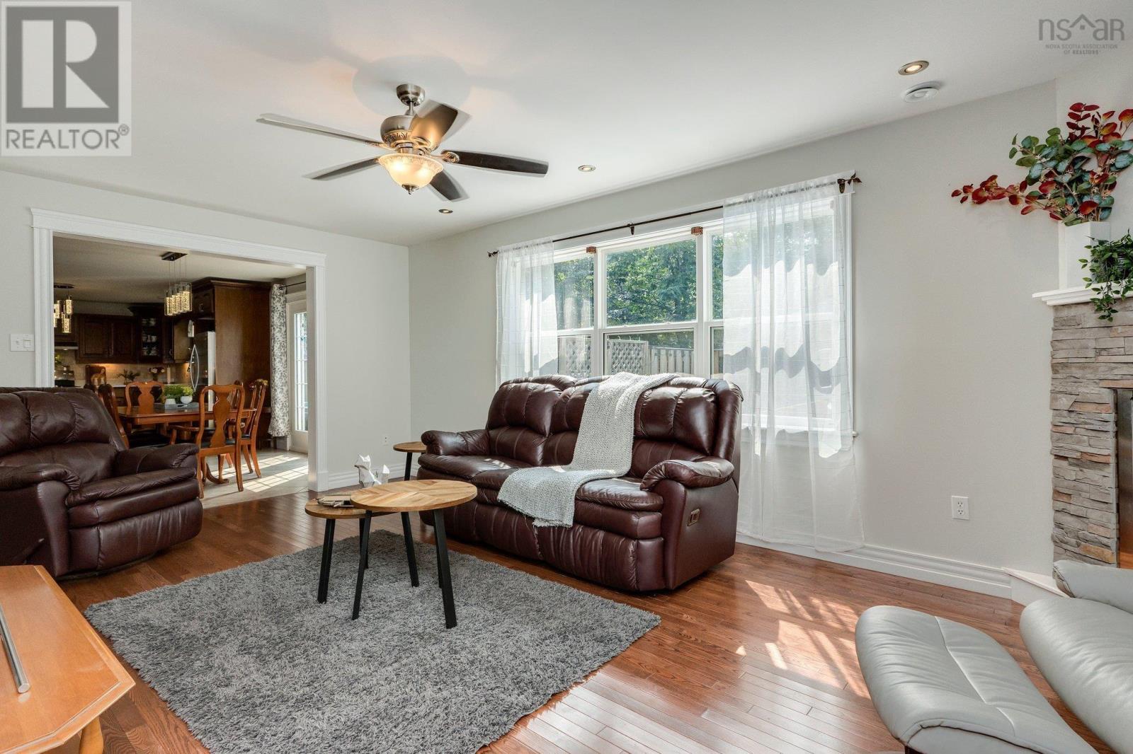32 Halewood Drive Property Photo 16