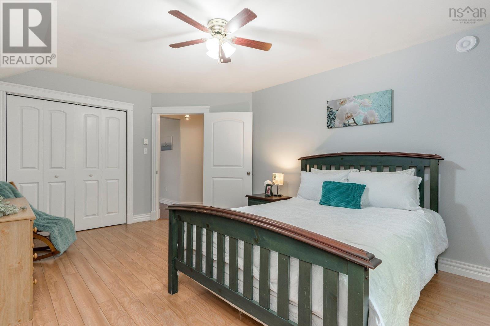 32 Halewood Drive Property Photo 25