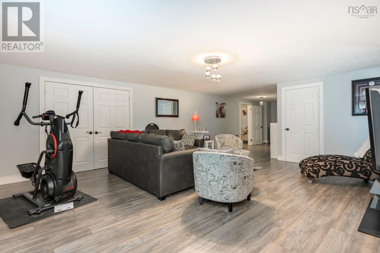32 Halewood Drive Property Photo 35