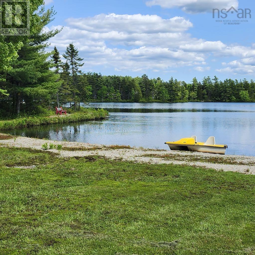 157 Freeman Lake Lane Property Photo 5