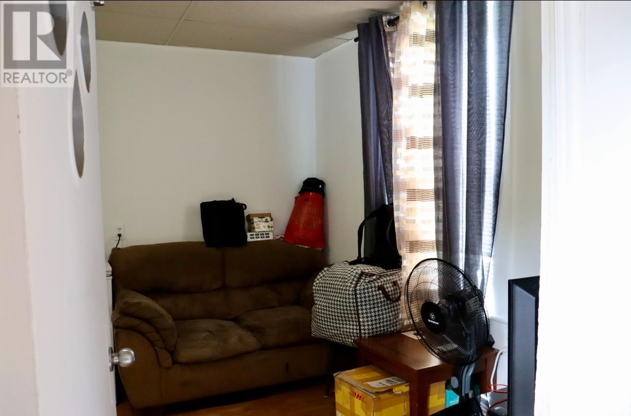100 Granville Street Property Photo 8