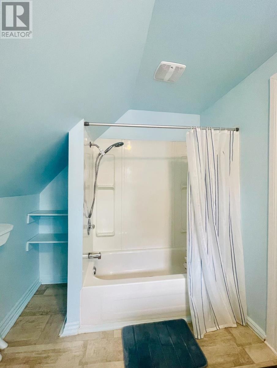100 Granville Street Property Photo 17
