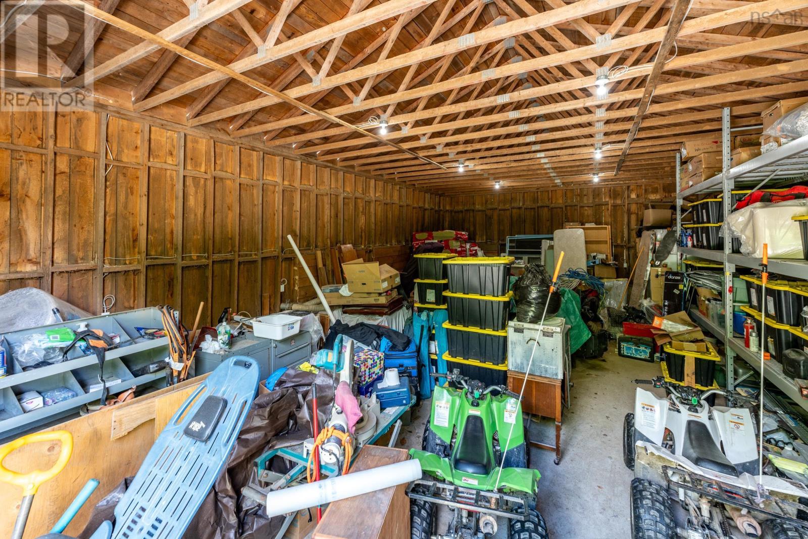 2925 Highway 203 Property Photo 11