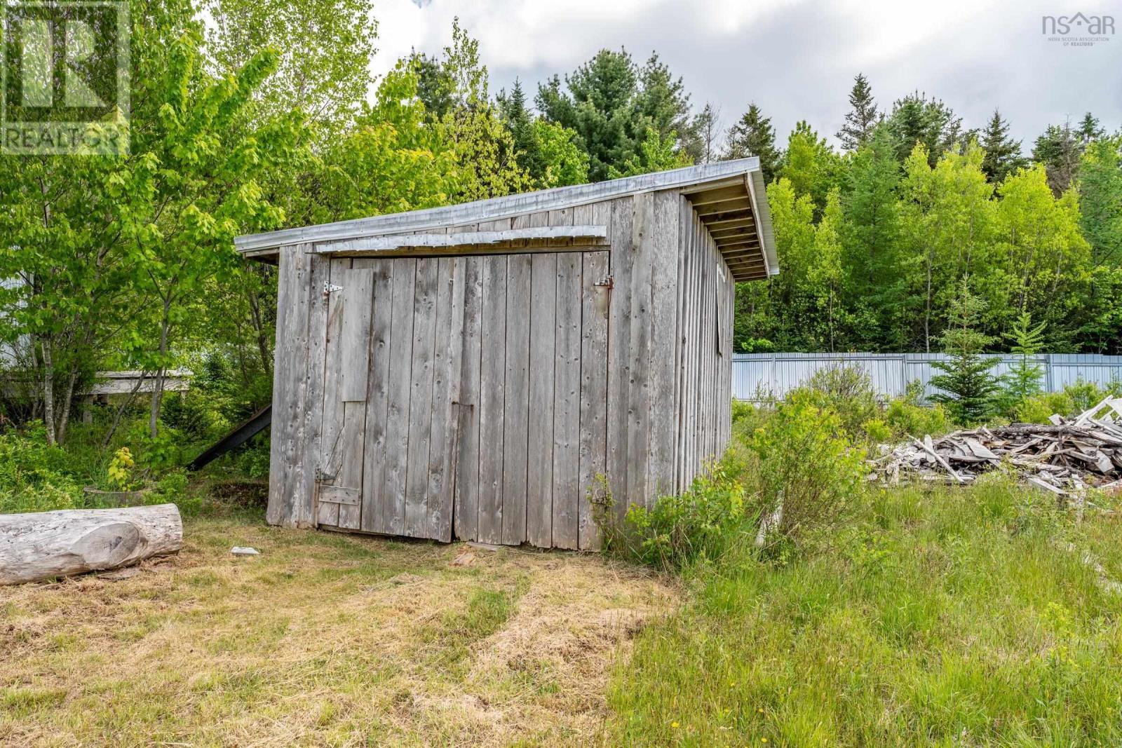 2925 Highway 203 Property Photo 18