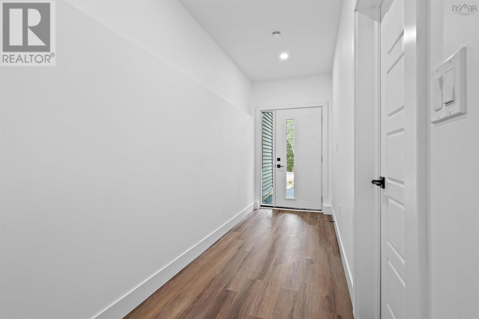 1525 King Street Property Photo 17