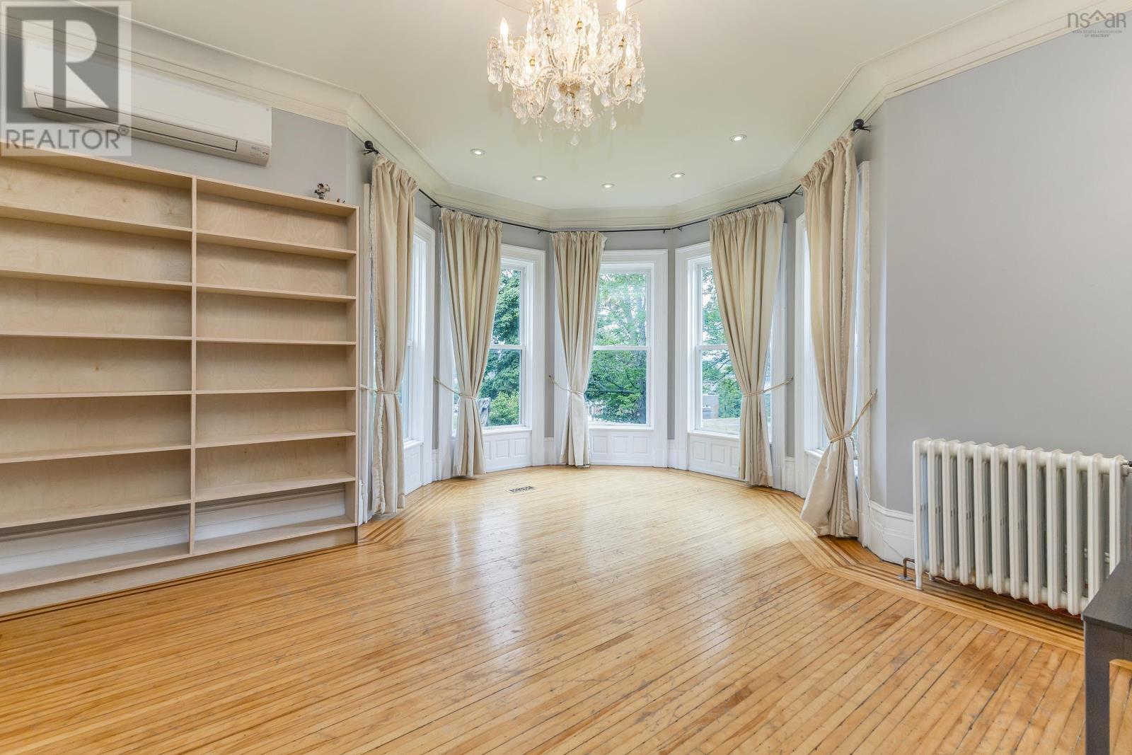 52 Beeches Road Property Photo 7