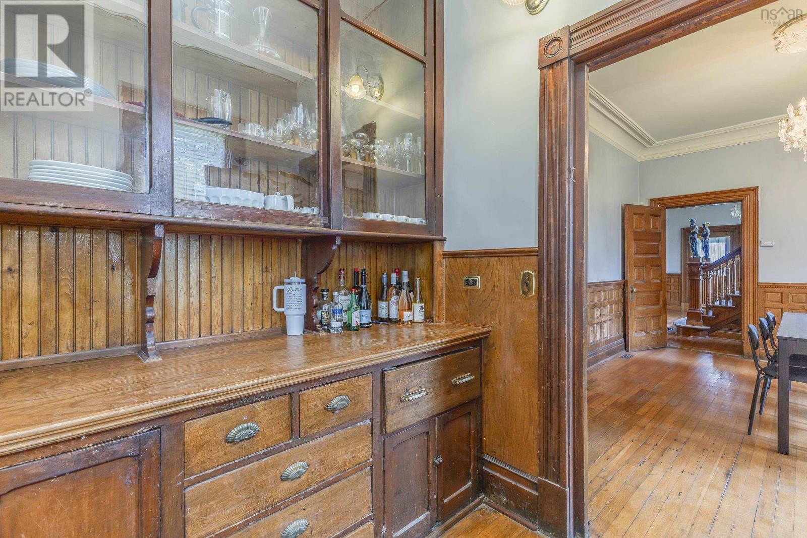 52 Beeches Road Property Photo 17