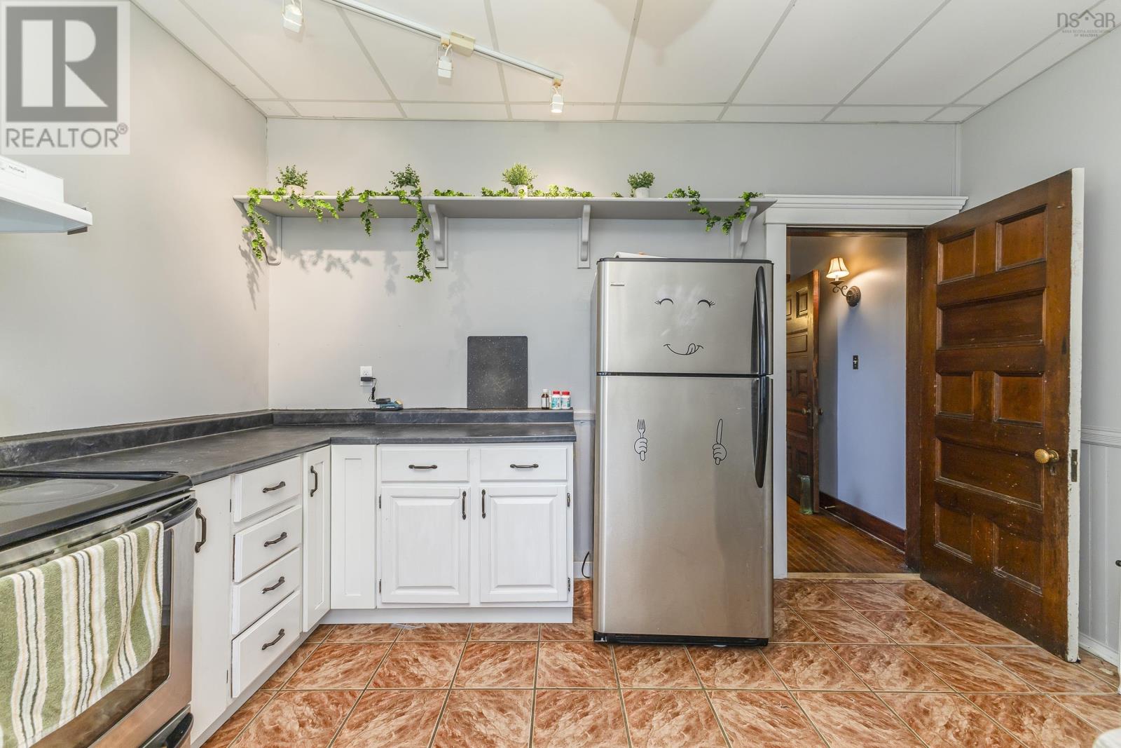 52 Beeches Road Property Photo 20