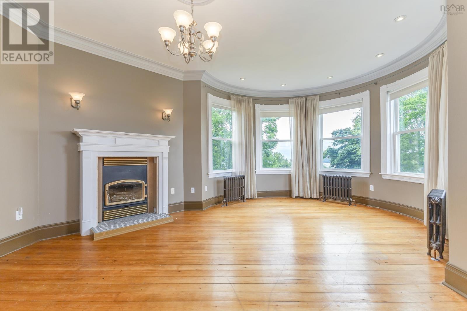 52 Beeches Road Property Photo 28