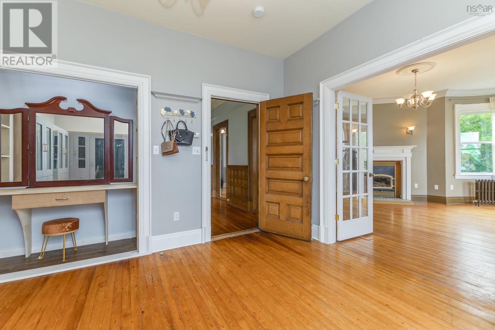 52 Beeches Road Property Photo 30