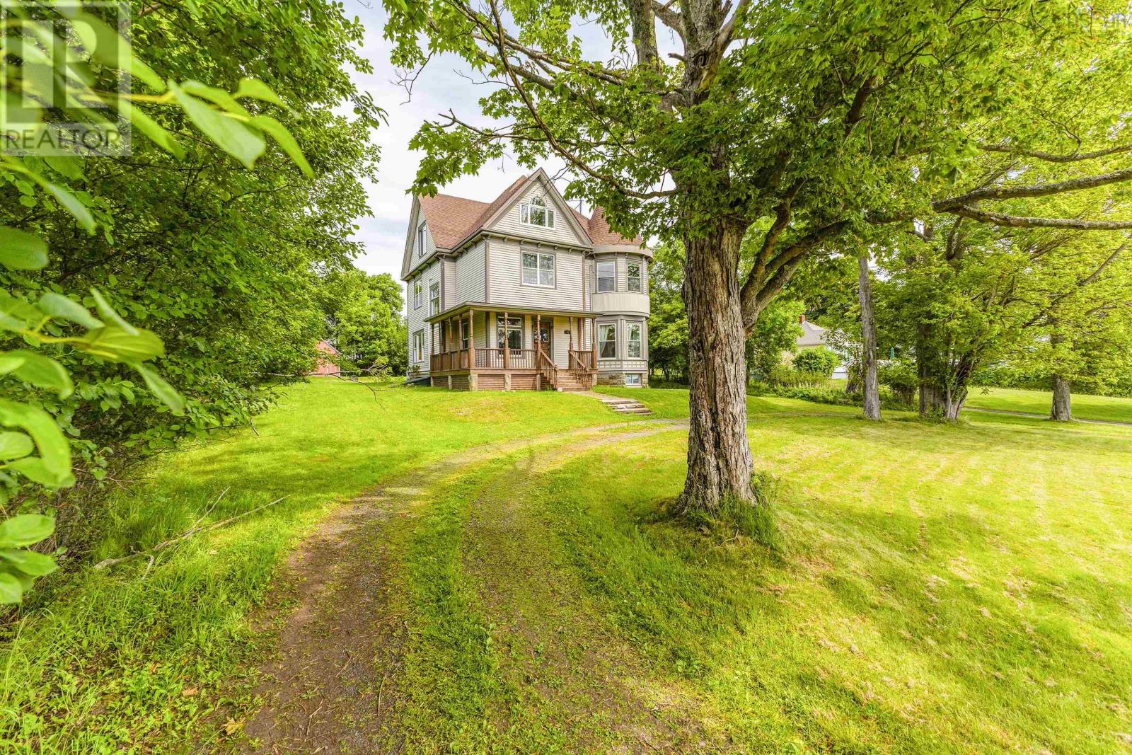 52 Beeches Road Property Photo 44