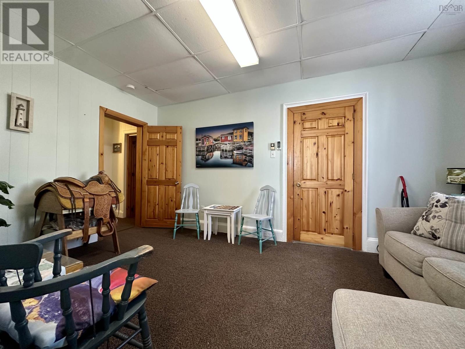 137-139 Water Street Property Photo 7