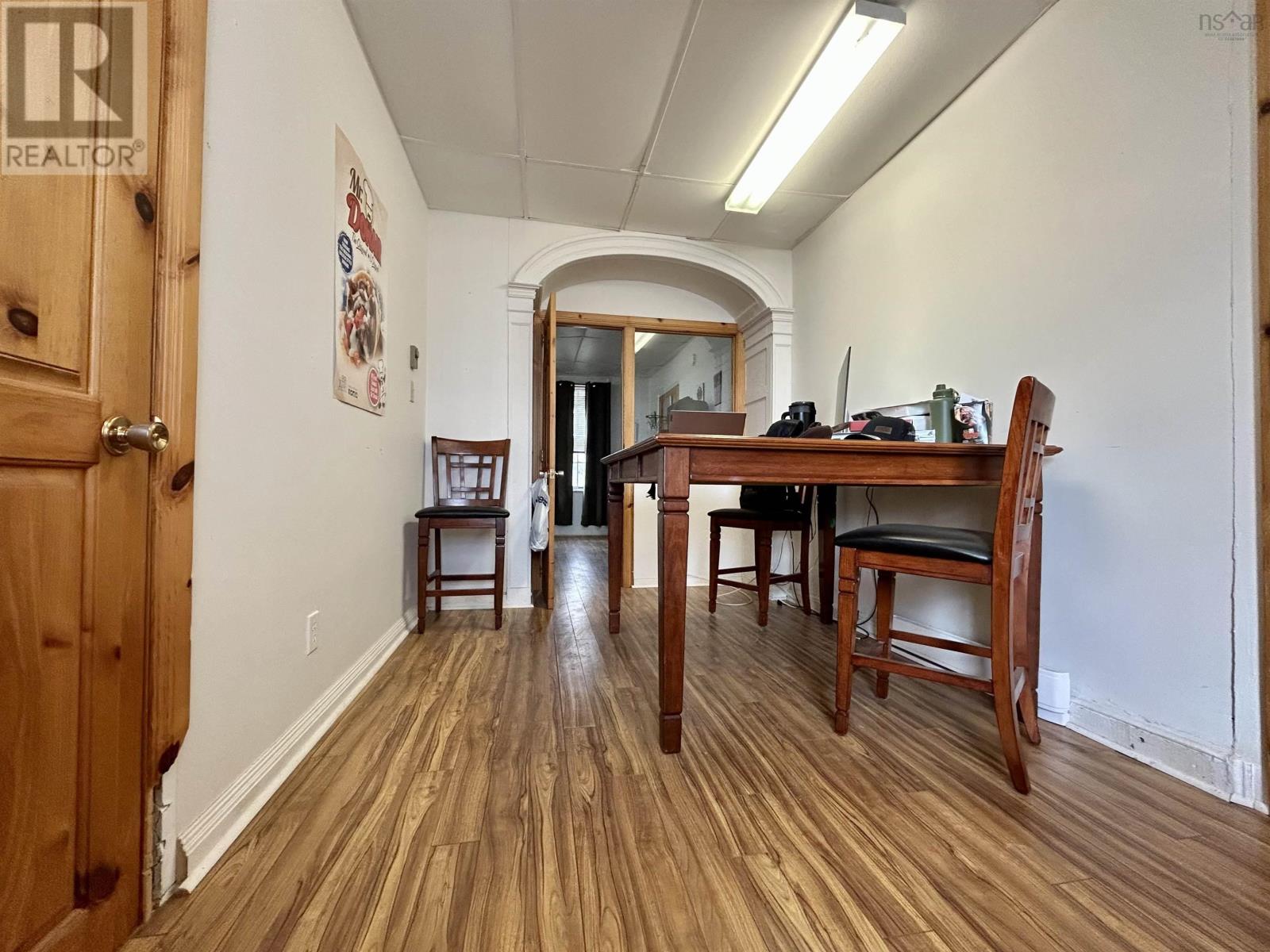 137-139 Water Street Property Photo 22