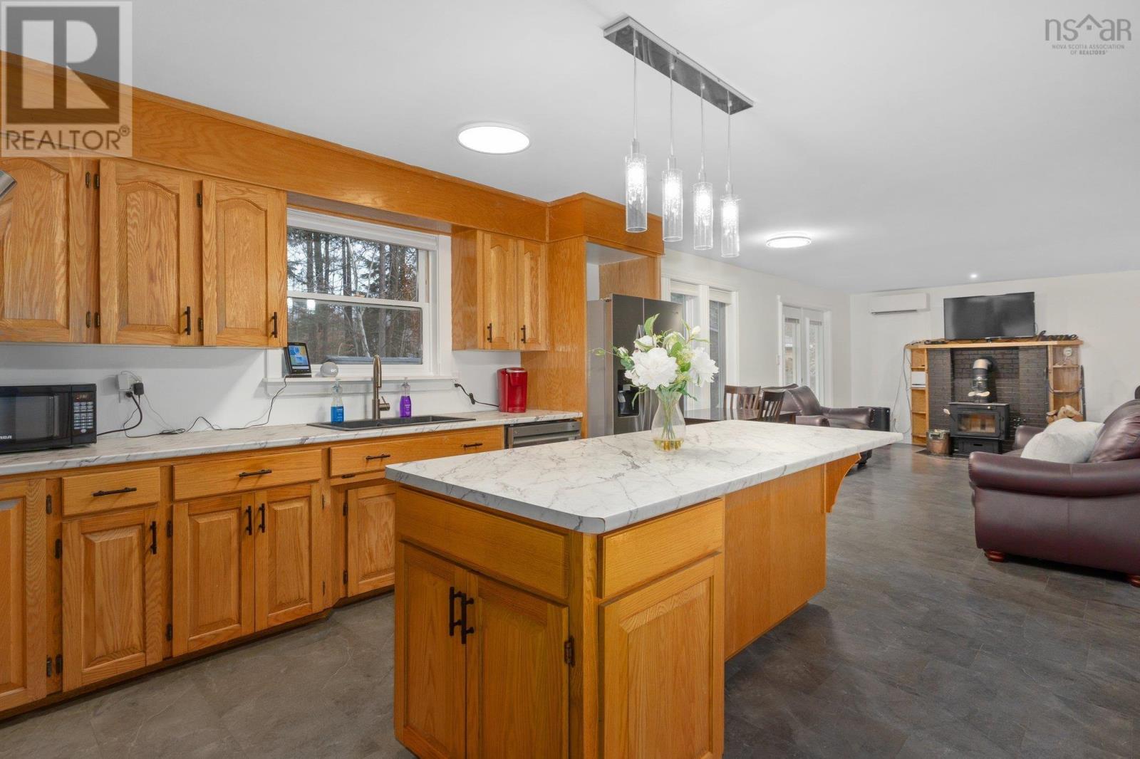 1558 Meghan Drive Property Photo 10