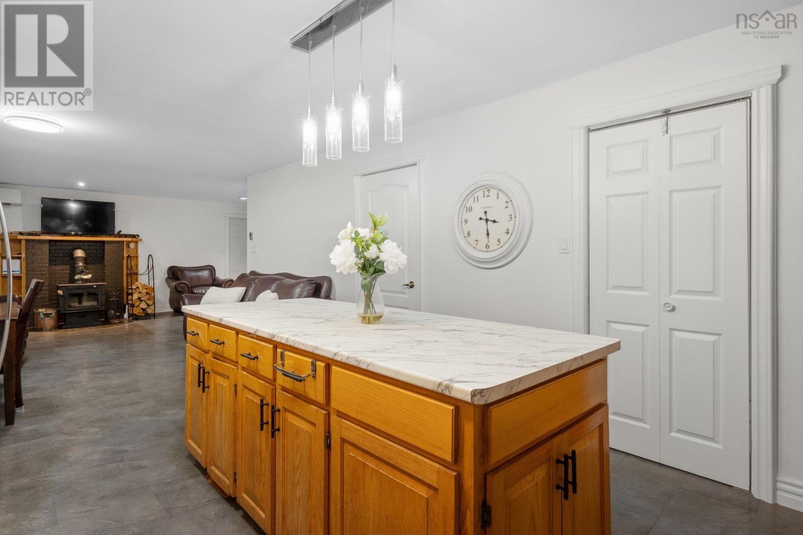 1558 Meghan Drive Property Photo 11