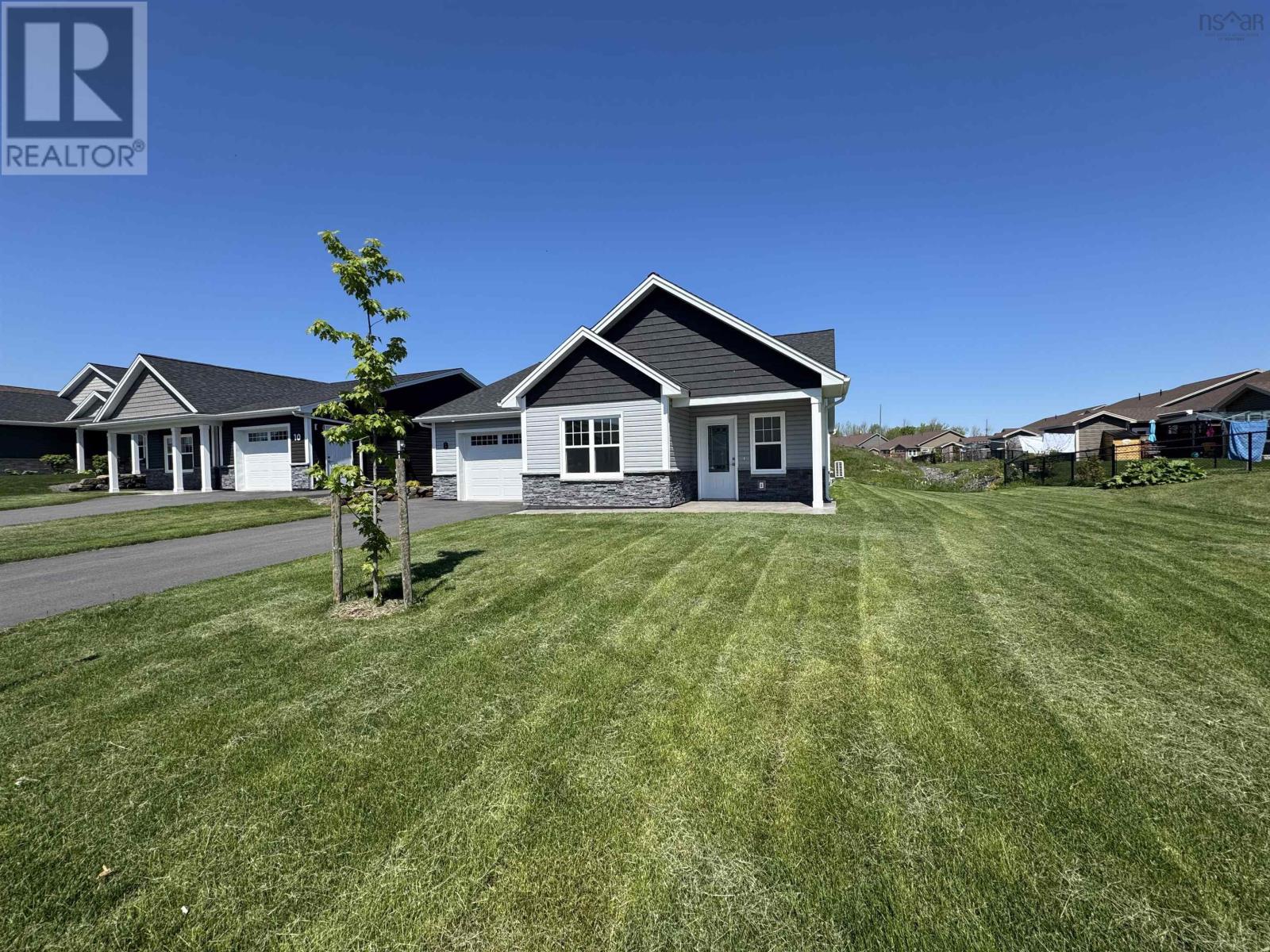 8 Elizabeth Avenue Property Photo 1