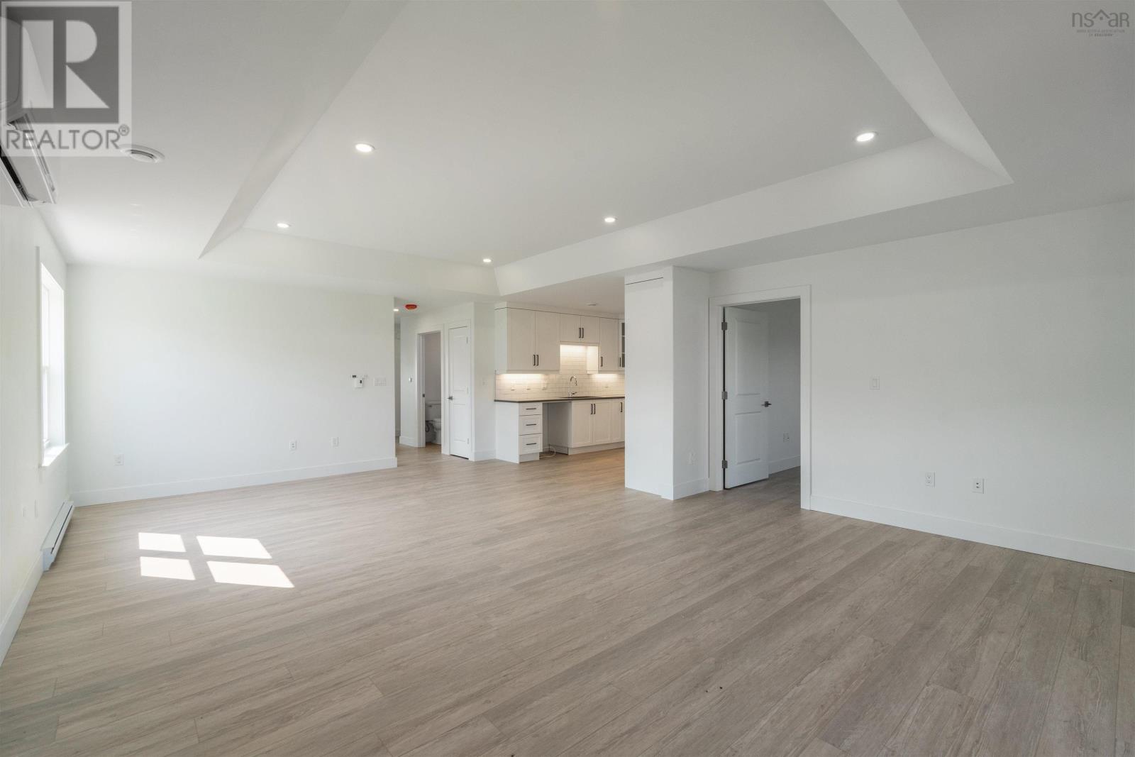 8 Elizabeth Avenue Property Photo 14