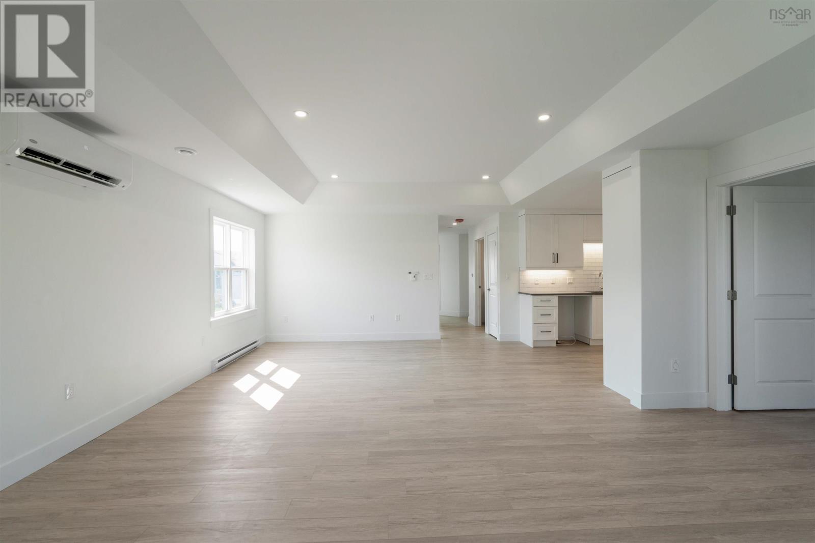 8 Elizabeth Avenue Property Photo 15