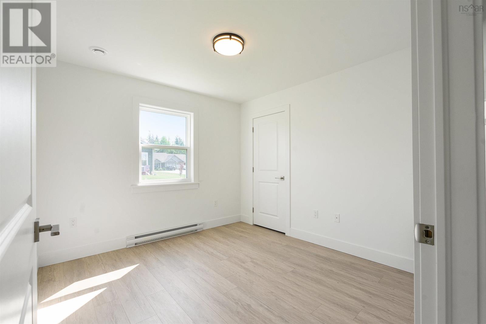 8 Elizabeth Avenue Property Photo 16